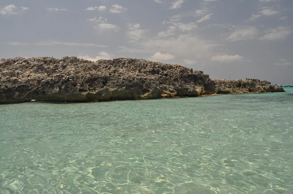 Viviendas Turisticas S'Estanyol La Savina  0*, La Savina (Formentera)
