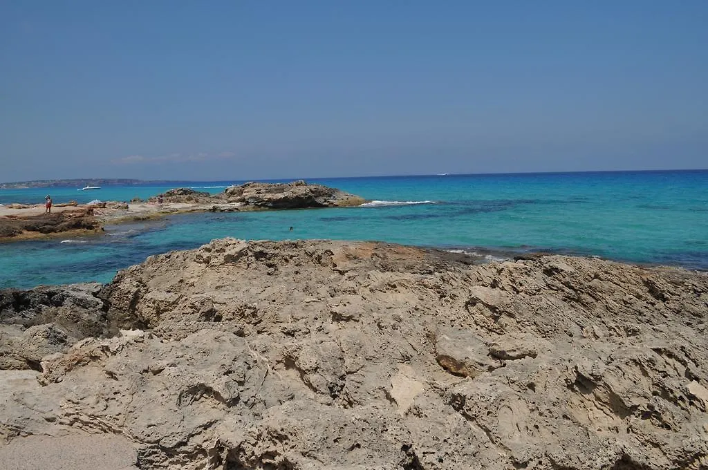 Viviendas Turisticas S'Estanyol La Savina  Spain
