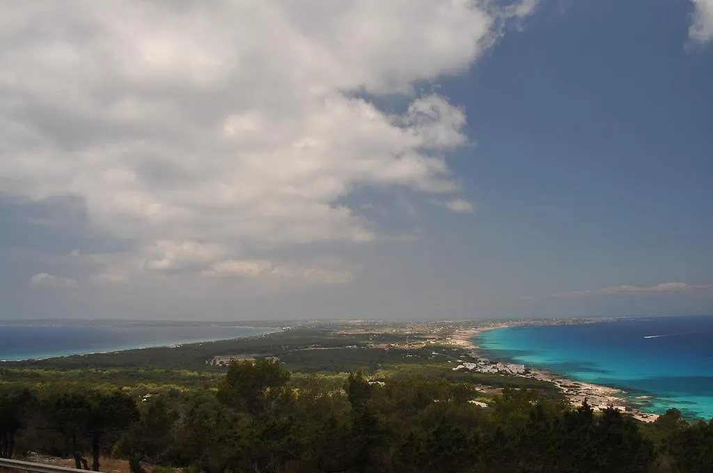 Viviendas Turisticas S'Estanyol La Savina  0*, La Savina (Formentera) Spain